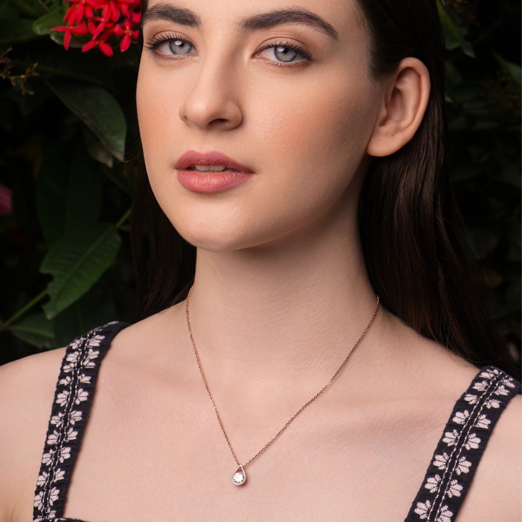 Solitaire Pear 925 Sterling silver Necklace | Silver Plating