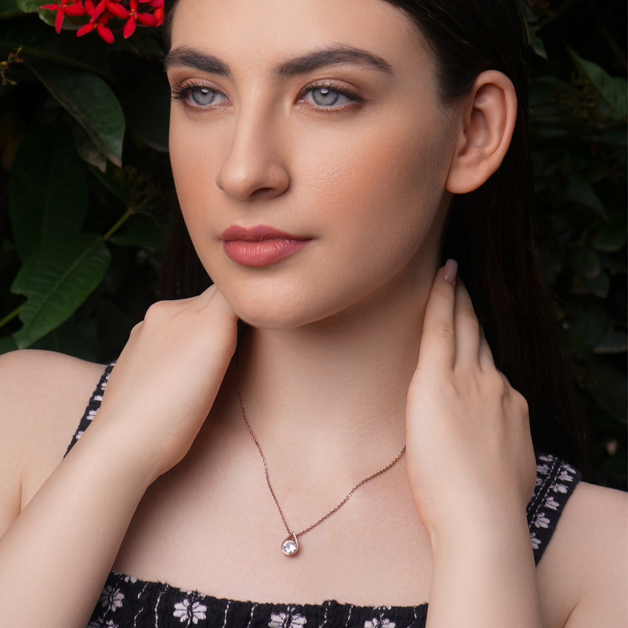 Solitaire Pear 925 Sterling silver Necklace | Silver Plating