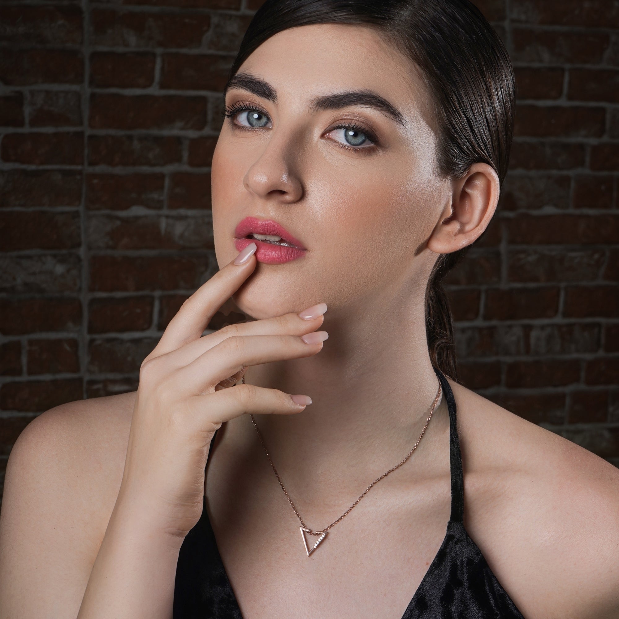 Triangle Chevron necklace 925 sterling silver