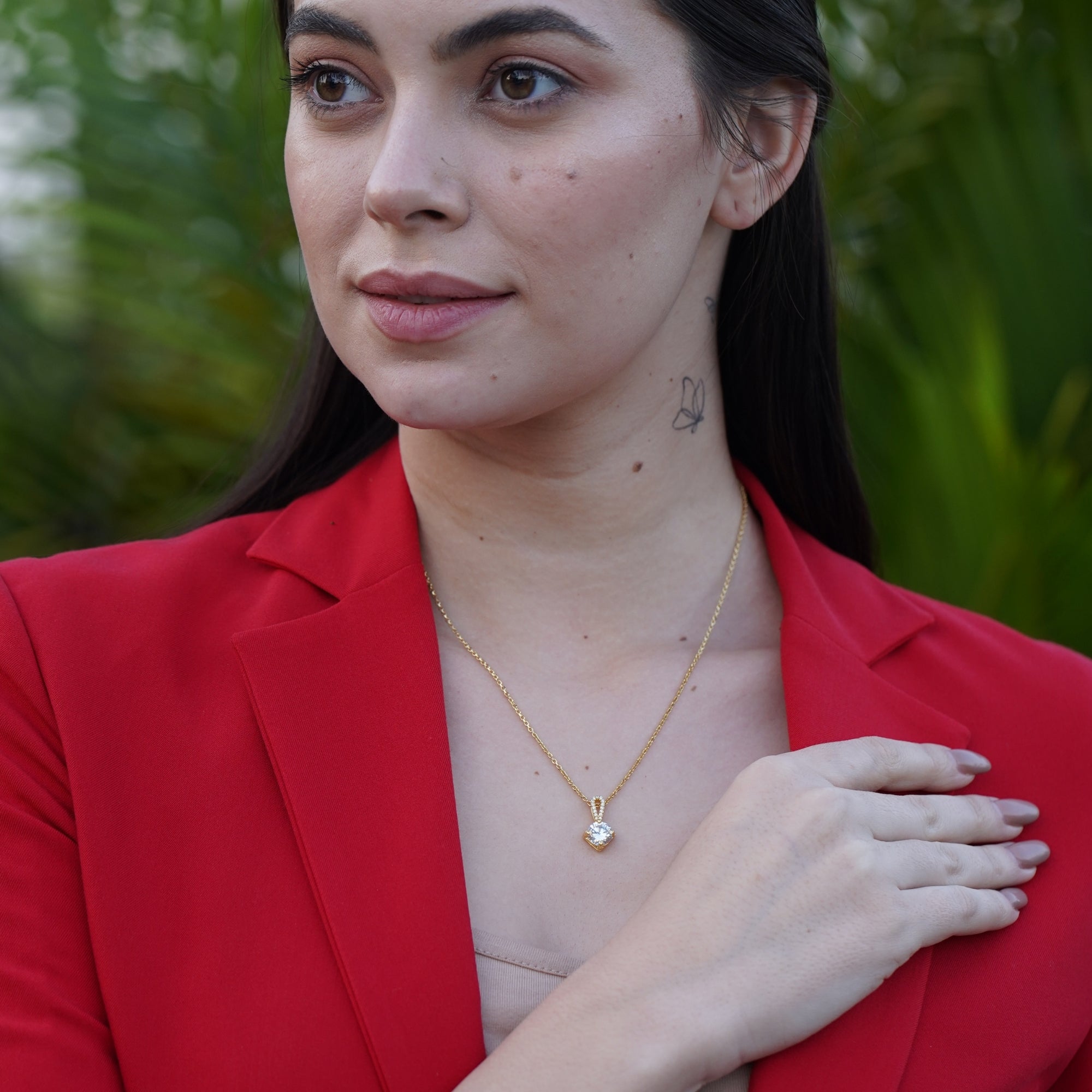 Diamond Hook Round Solitaire Stone Pendant Yellow Gold