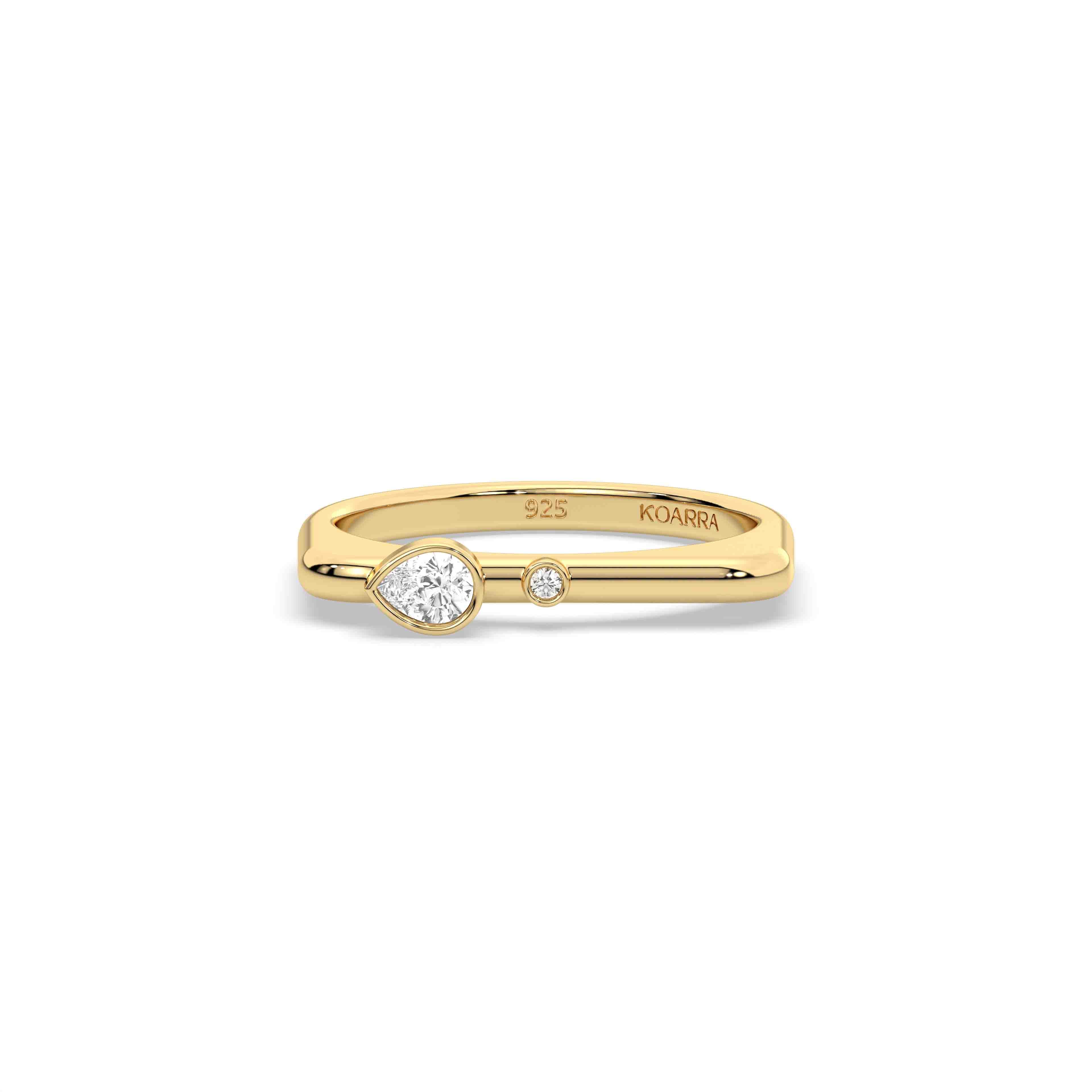 Selene Pear Ring